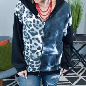 New without tags. Cute Light Weight Hoodie!